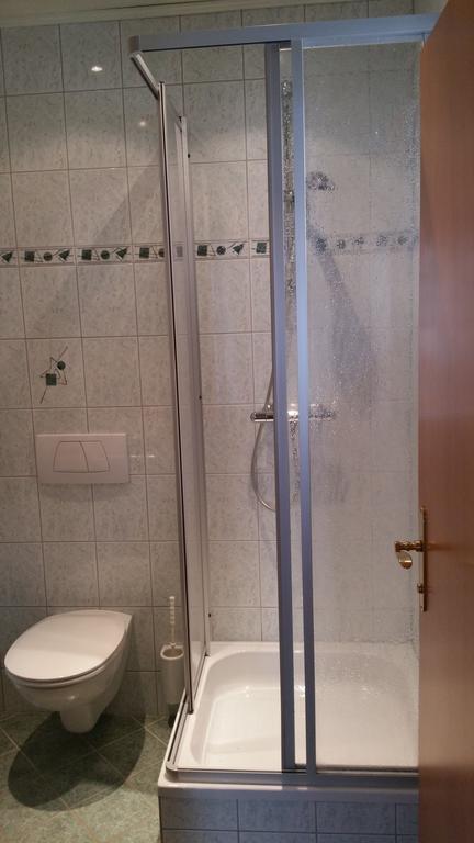 Hotel Haus Grundner à Grosssolk Extérieur photo